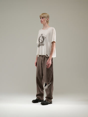 CLOSE UP TEE