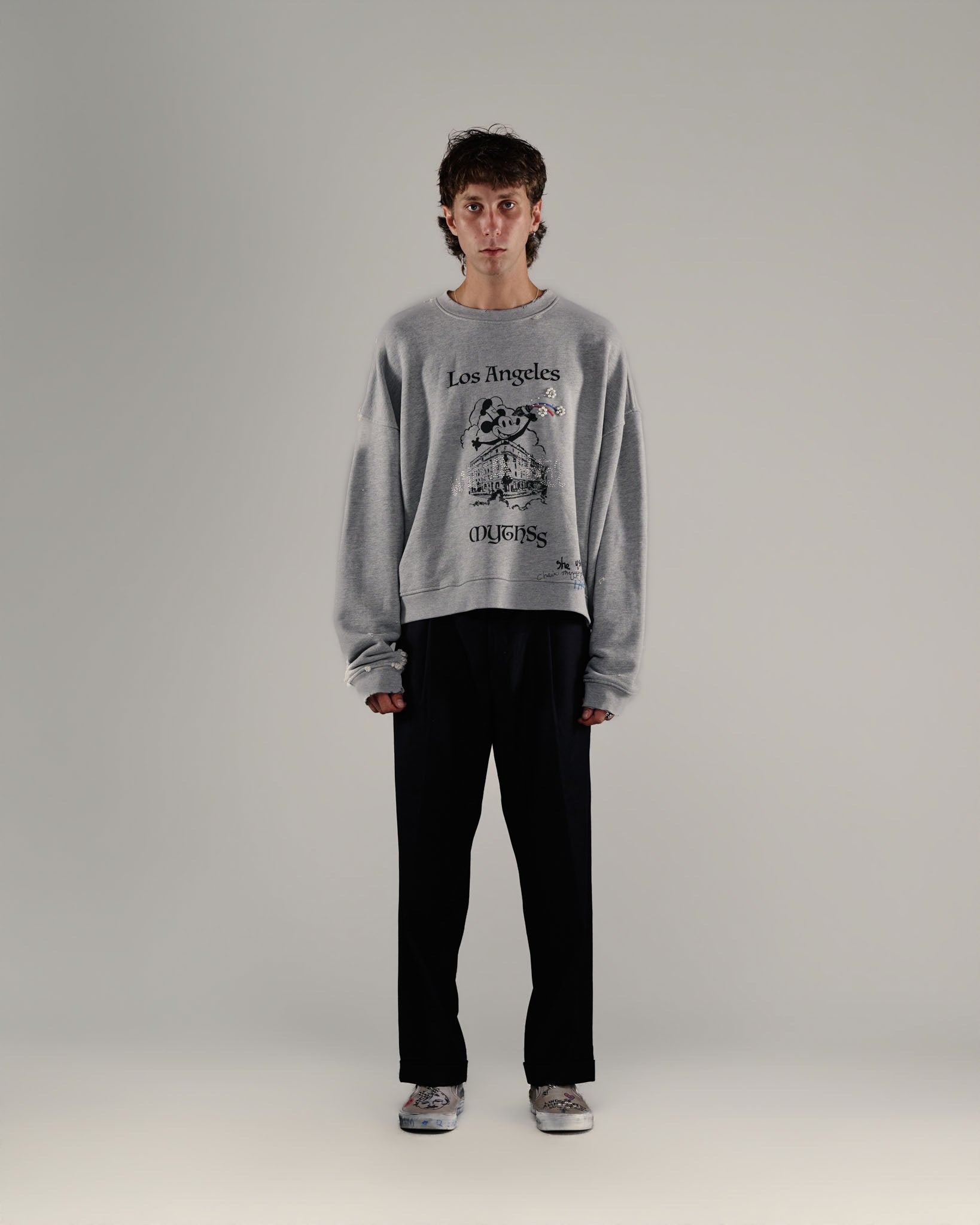 MYTHSS CREWNECK - Paly Hollywood