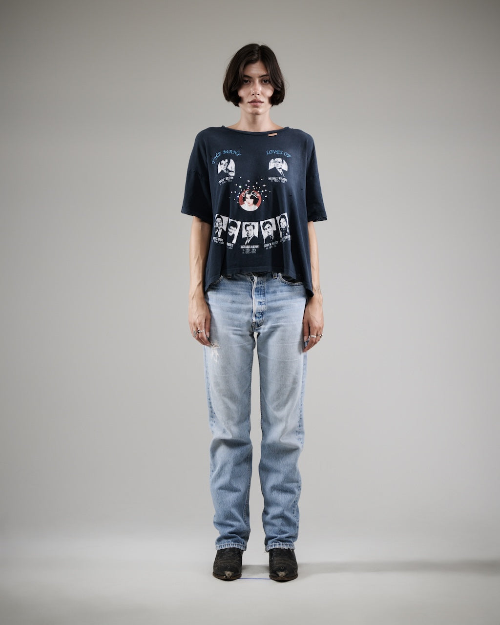 LOVES OF LIZ TEE